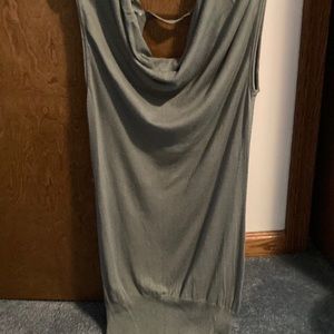 Lightweight sleeveless sweater